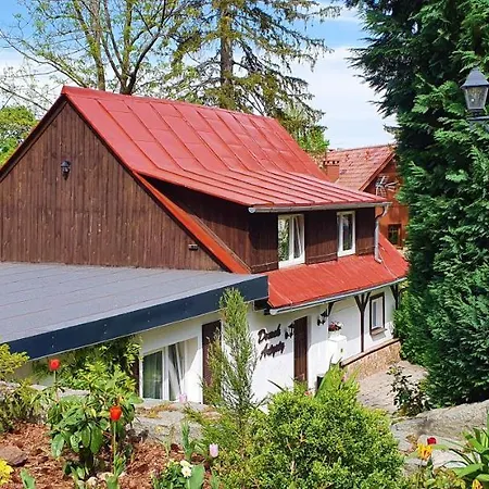 Artysty Ferienhaus *